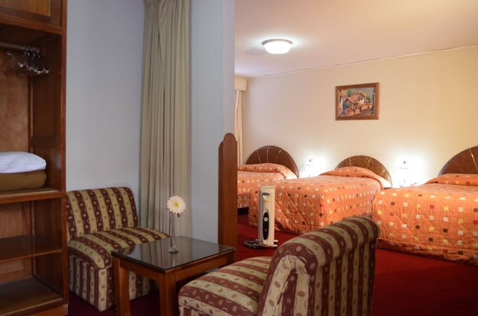 Imagen de la habitación del Hotel Garcilaso I. Foto 6