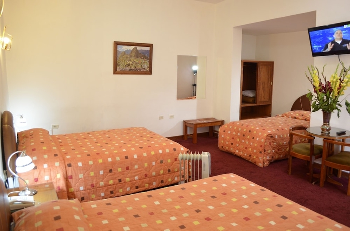 Imagen de la habitación del Hotel Garcilaso I. Foto 10