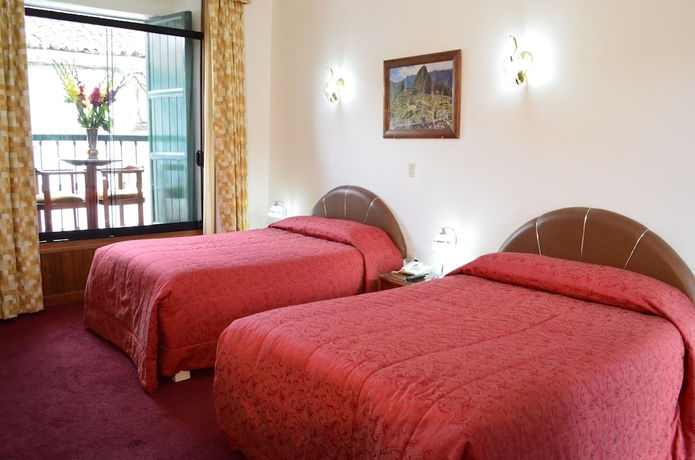 Imagen de la habitación del Hotel Garcilaso I. Foto 11