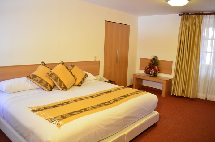 Imagen de la habitación del Hotel Garcilaso I. Foto 14
