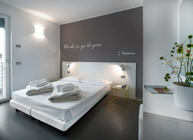 Imagen de la habitación del Hotel Garda Bike Residence. Foto 15