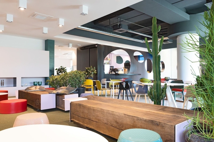 Imagen de los interiores del Hotel Garda, Lago de Garda. Foto 19