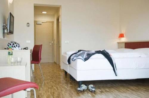 Imagen de la habitación del Hotel Garda Sporting Club, Riva del Garda. Foto 9