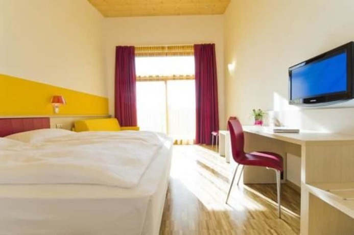 Imagen de la habitación del Hotel Garda Sporting Club, Riva del Garda. Foto 9