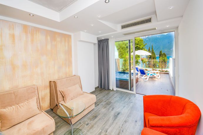 Imagen de la habitación del Hotel Garda Suite - Adults Only. Foto 3