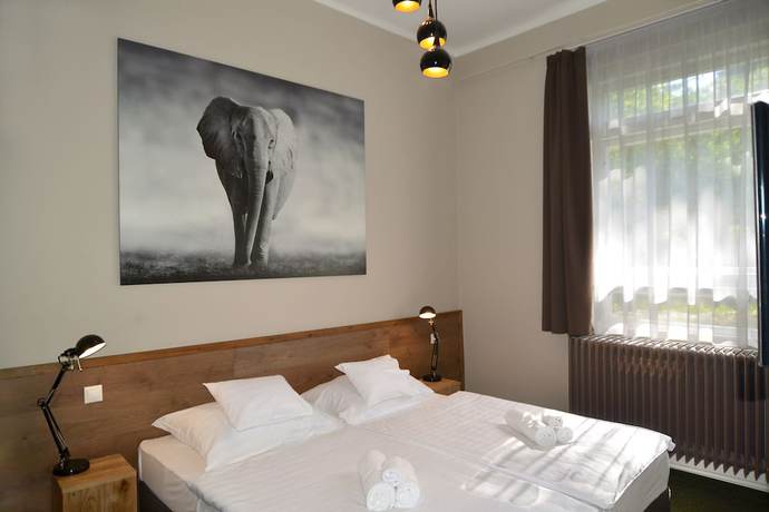 Imagen de la habitación del Hotel Garda, Szombathely. Foto 14