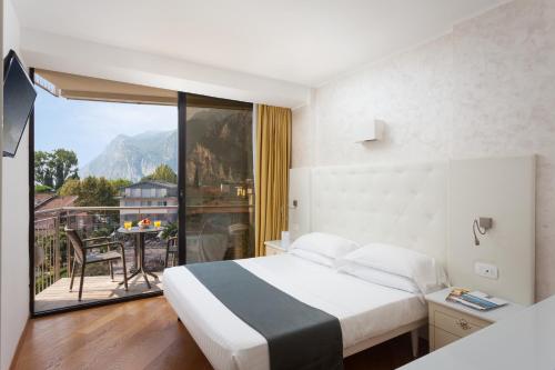 Imagen de la habitación del Hotel Garda - TonelliHotels. Foto 7