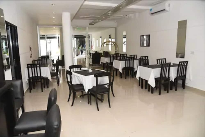 Imagen del bar/restaurante del Hotel Gardel Flats. Foto 2