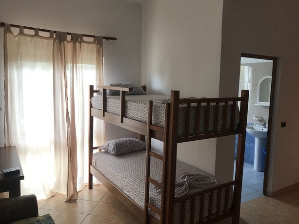 Imagen de la habitación del Hotel Gardelend. Foto 16