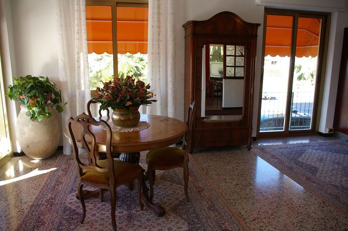 Imagen de los interiores del Hotel Garden, Andora. Foto 20