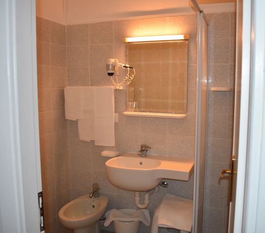 Imagen de la habitación del Hotel Garden, Andora. Foto 16