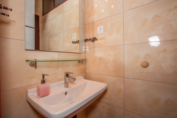 Imagen de la habitación del Hotel Garden Apartment. Foto 11