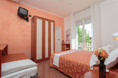 Imagen de la habitación del Hotel Garden, Bellaria-Igea Marina. Foto 5