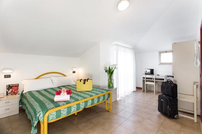 Imagen de la habitación del Hotel Garden, Bellaria-Igea Marina. Foto 11