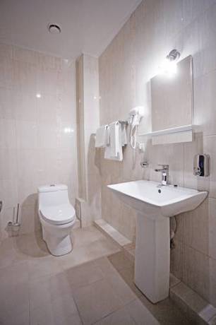 Imagen de la habitación del Hotel Garden, Bereznyakovskiy. Foto 6