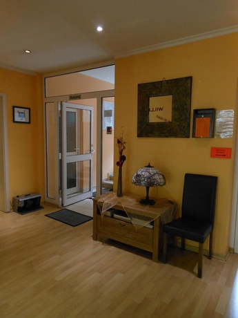 Imagen de los interiores del Hotel Garden Bilk Hafen. Foto 13