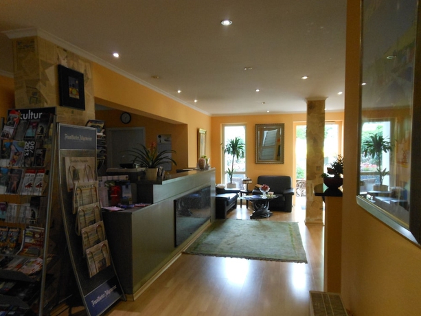 Imagen de los interiores del Hotel Garden Bilk Hafen. Foto 15