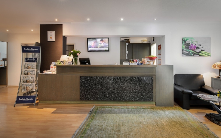 Imagen de los interiores del Hotel Garden Bilk Hafen. Foto 18