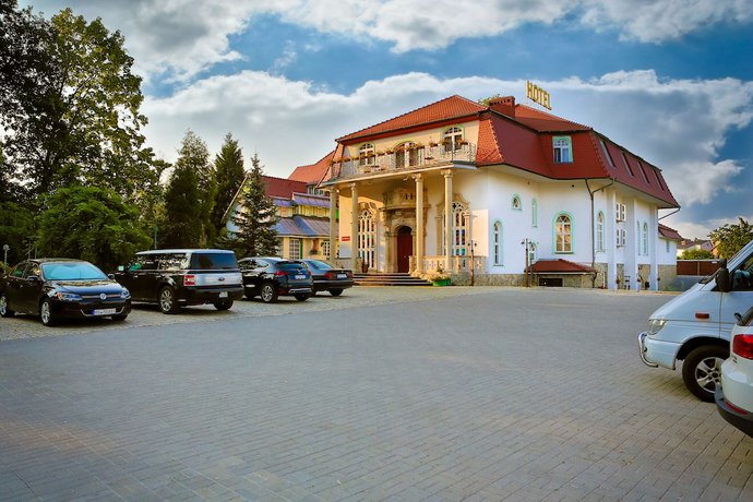 Imagen general del Hotel Garden, Boleslawiec. Foto 1