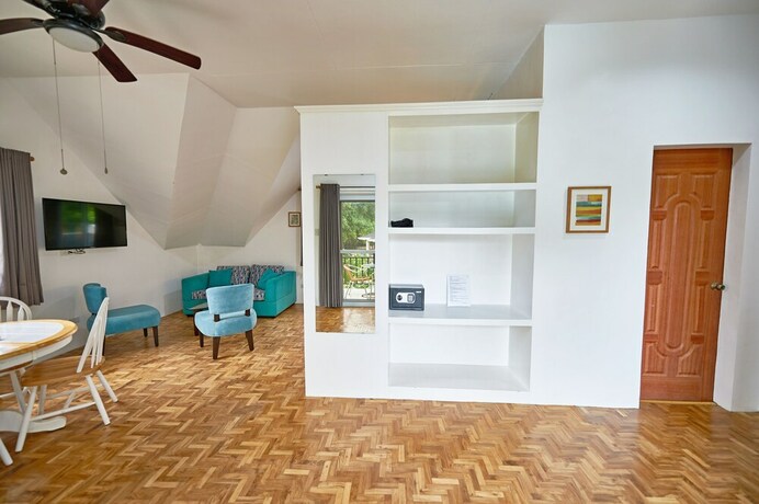 Imagen de la habitación del Hotel Garden Bungalows Resort. Foto 21