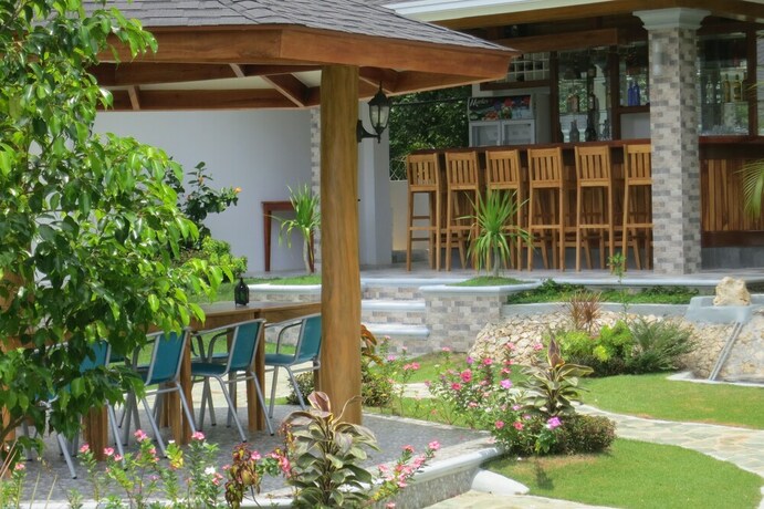 Imagen de los interiores del Hotel Garden Bungalows Resort. Foto 27