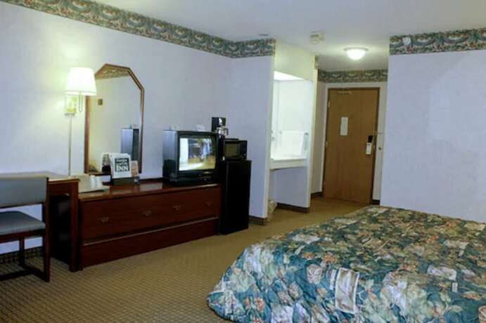 Imagen de la habitación del Hotel Garden City Inn. Foto 14