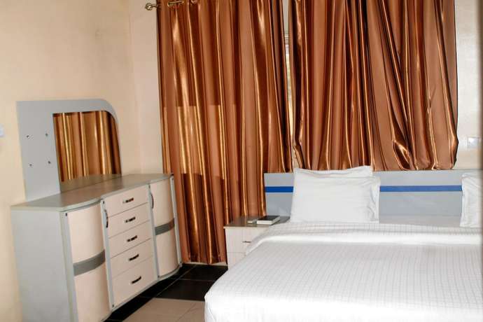 Imagen de la habitación del Hotel Garden City Marriott. Foto 19