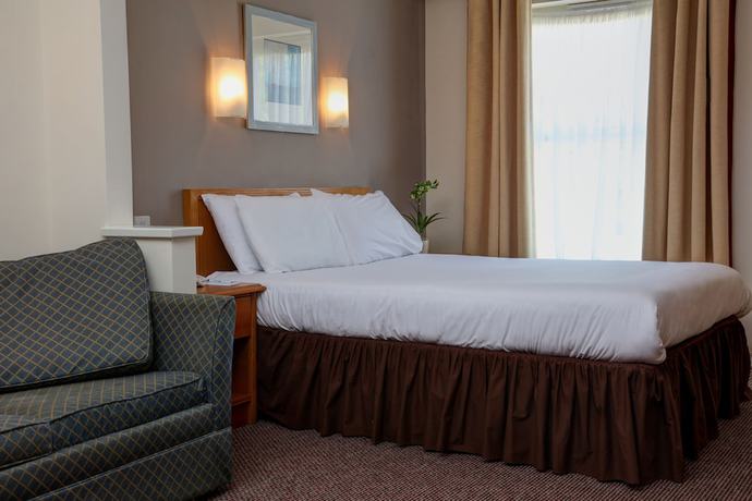 Imagen de la habitación del Hotel Garden Court Aylesbury. Foto 8