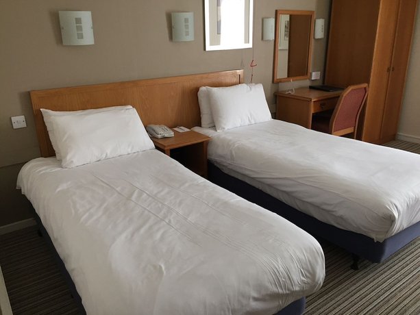 Imagen de la habitación del Hotel Garden Court Aylesbury. Foto 12