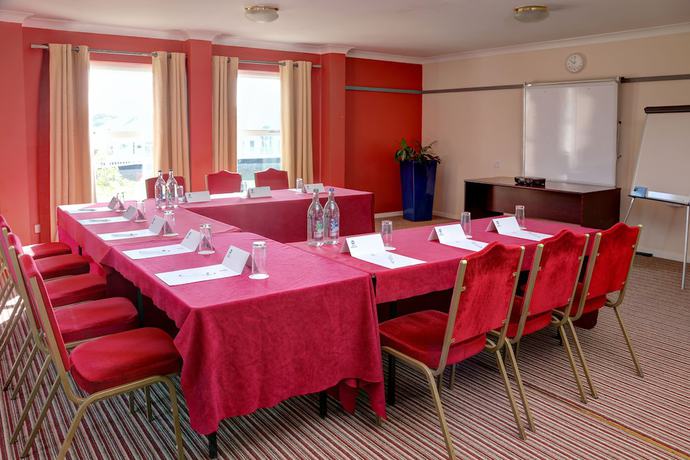 Imagen de los interiores del Hotel Garden Court Aylesbury. Foto 20