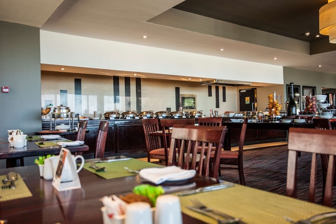 Imagen del bar/restaurante del Hotel Garden Court East London. Foto 3