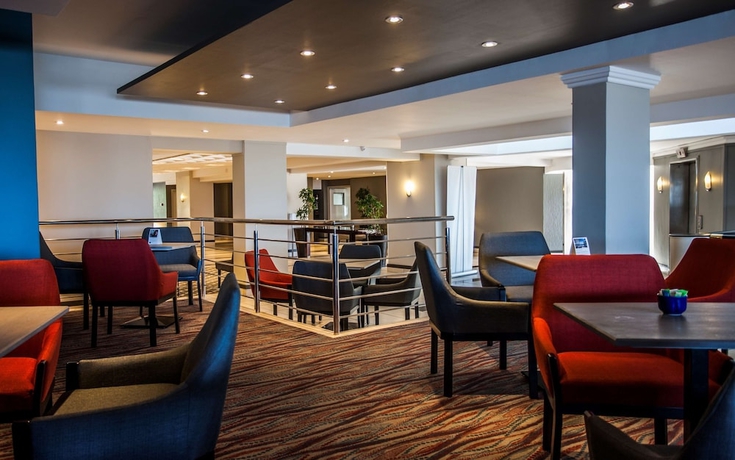 Imagen del bar/restaurante del Hotel Garden Court East London. Foto 4