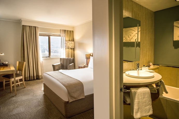 Imagen de la habitación del Hotel Garden Court Eastgate. Foto 9