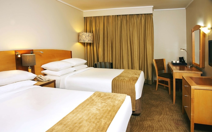 Imagen de la habitación del Hotel Garden Court Eastgate. Foto 12