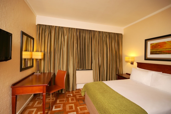 Imagen de la habitación del Hotel Garden Court O.r. Tambo International Airport. Foto 2