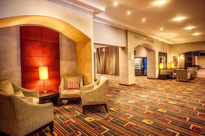 Imagen de los interiores del Hotel Garden Court O.r. Tambo International Airport. Foto 16