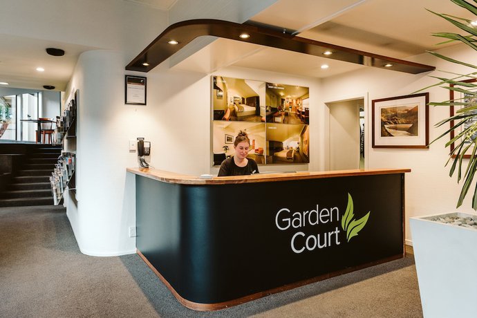 Imagen de los interiores del Hotel Garden Court Suites And Apartments. Foto 19