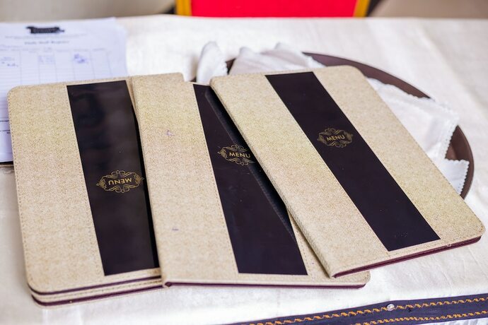 Imagen del bar/restaurante del Hotel Garden Courts Masaka. Foto 13