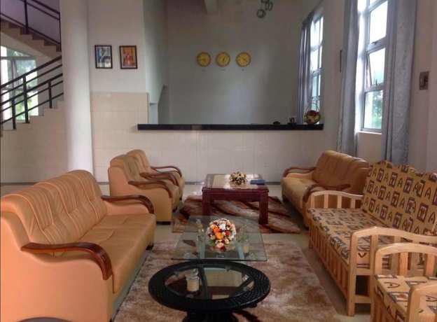 Imagen de los interiores del Hotel Garden Courts Masaka. Foto 20