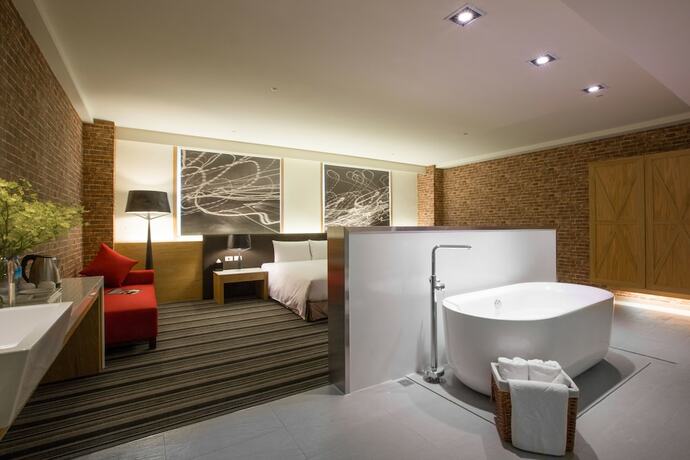 Imagen de la habitación del Hotel Garden Education Culture Hotel. Foto 27