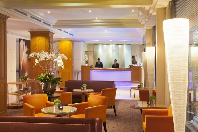 Imagen de los interiores del Hotel Garden Elysee. Foto 14