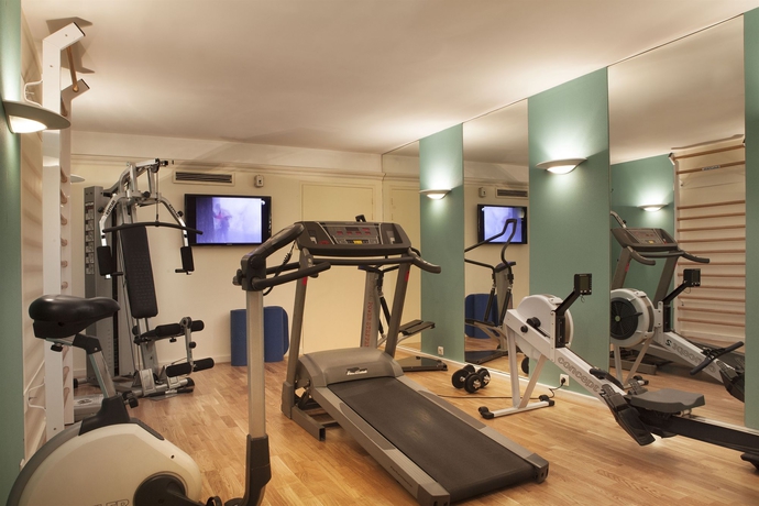 Imagen de los interiores del Hotel Garden Elysee. Foto 16