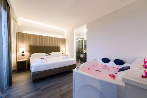 Imagen de la habitación del Hotel Garden Experience, Citta Di Castello. Foto 16