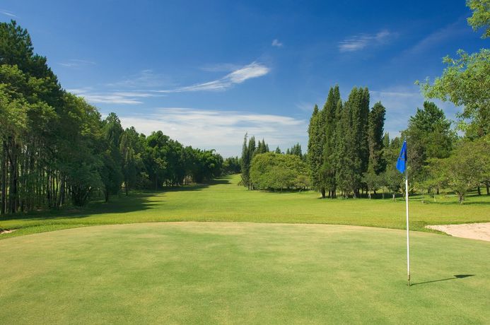 Imagen de los exteriores del Hotel Garden Hill E Golfe. Foto 9