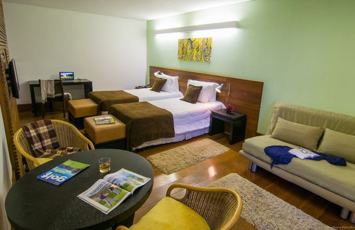 Imagen de los exteriores del Hotel Garden Hill E Golfe. Foto 13
