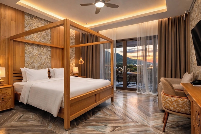 Imagen de la habitación del Hotel Garden Hill Resort and Spa. Foto 6