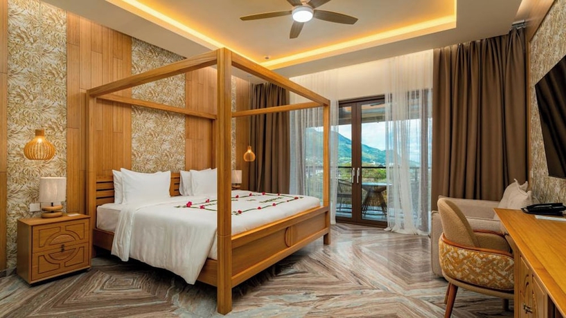 Imagen de la habitación del Hotel Garden Hill Resort and Spa. Foto 8