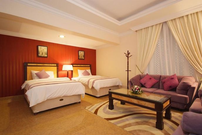 Imagen del bar/restaurante del Hotel Garden Hotel Muscat. Foto 2