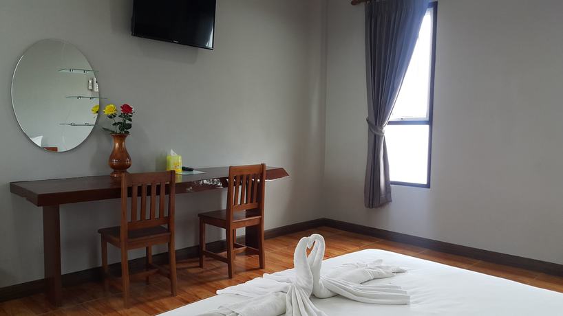 Imagen de los exteriores del Hotel Garden House Resort. Foto 19