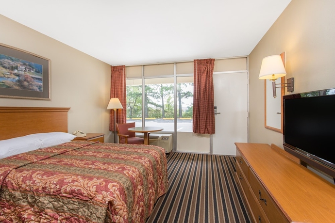 Imagen de la habitación del Hotel Garden Inn, Fredericksburg. Foto 12